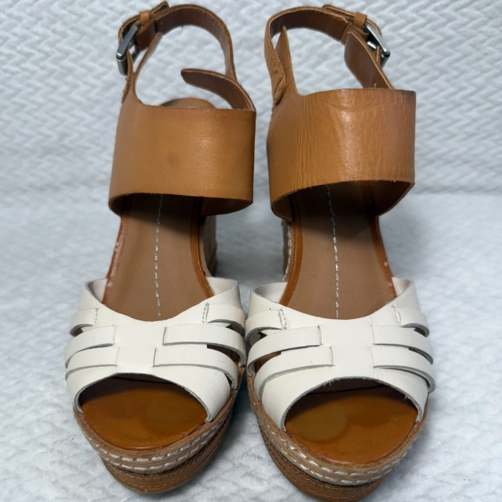 Stylish Tan and Cream Women's Sandals